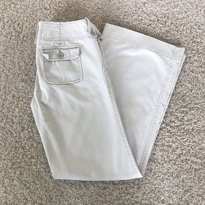 Women’s Abercrombie & Fitch AF Khaki Pants Wide Leg 2S Short